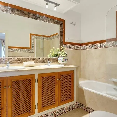 Apartment 2 Bedroom Apartment, Puebla Aida Santa Fe de los Boliches