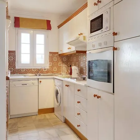 2 Bedroom Apartment, Puebla Aida Apartment *